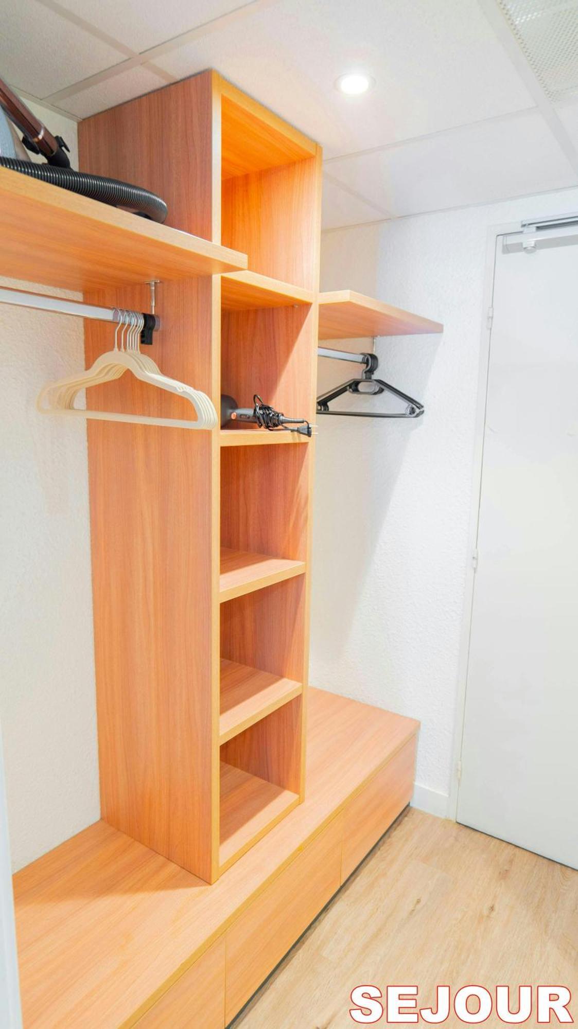 דירות פנטן Paris Retreat 5 Minutes From Hoche Metroparking מראה חיצוני תמונה