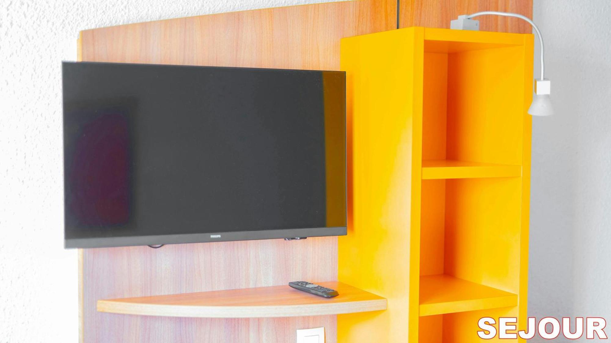 דירות פנטן Paris Retreat 5 Minutes From Hoche Metroparking מראה חיצוני תמונה